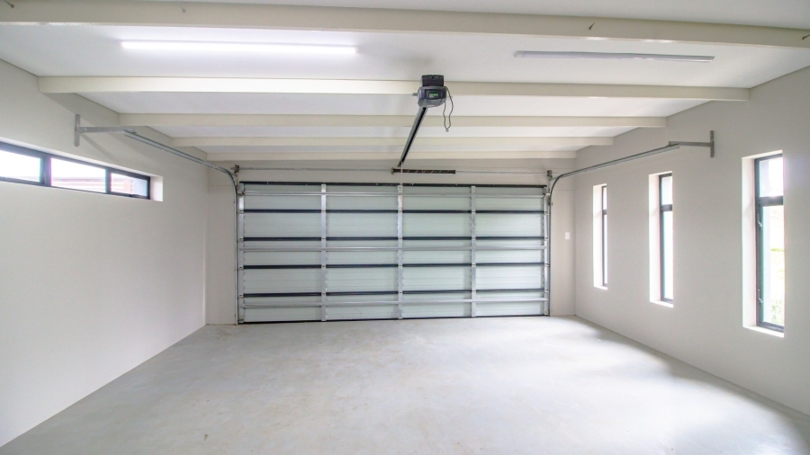 4 Bedroom Property for Sale in Olivewood Private Estate and Golf Club Eastern Cape